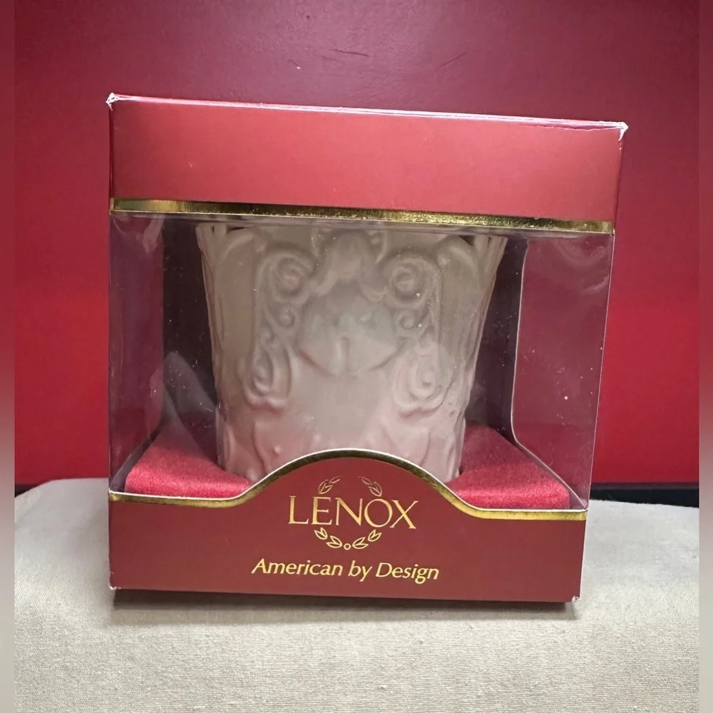 Lenox American by Design Merry Lights Porcelain Angel Votive with Gold Accents